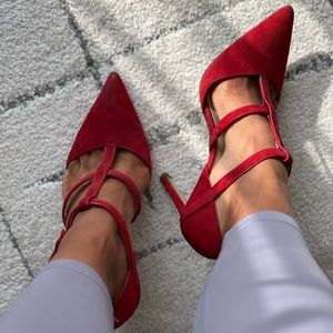 Charles David Strappy Suede Heels/Pumps